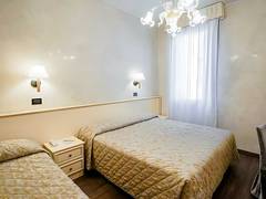 Zimmerbild 2