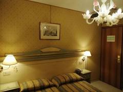 Zimmerbild 5