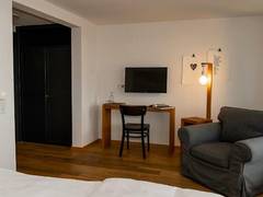 Zimmerbild 4