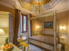 Zimmerbild 33