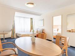 Zimmerbild 12