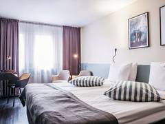 Zimmerbild 7