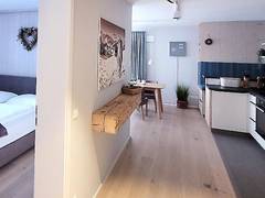 Zimmerbild 2