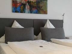 Zimmerbild 4