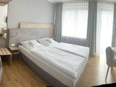 Zimmerbild 6
