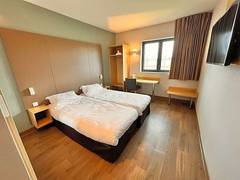 Zimmerbild 2