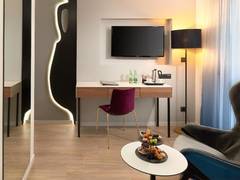 Zimmerbild 6