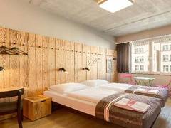 Zimmerbild 18