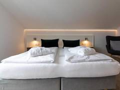 Zimmerbild 4