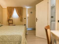 Zimmerbild 3