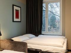 Zimmerbild 8