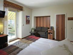 Zimmerbild 4