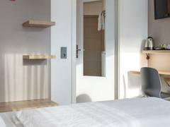 Zimmerbild 8