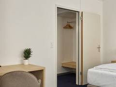 Zimmerbild 7
