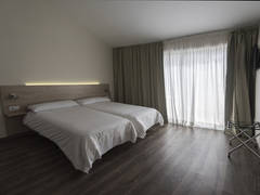 Zimmerbild 4