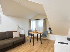 Zimmerbild 4