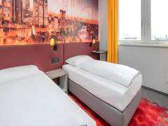 Zimmerbild 18