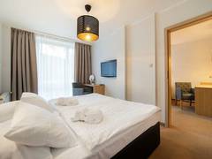Zimmerbild 6