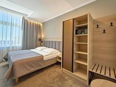 Zimmerbild 4