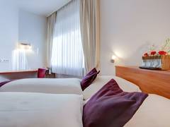 Zimmerbild 3