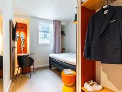 Zimmerbild 3