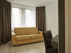 Zimmerbild 6