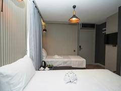 Zimmerbild 1