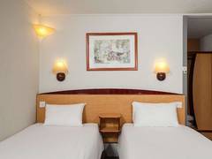 Zimmerbild 11