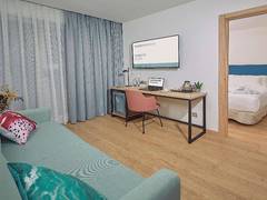 Zimmerbild 5