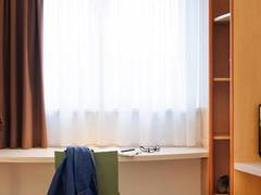 Zimmerbild 2