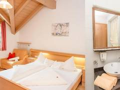 Zimmerbild 4
