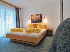 Zimmerbild 8