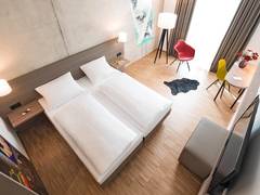 Zimmerbild 4
