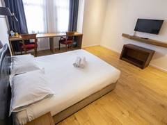 Zimmerbild 2