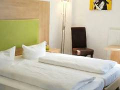 Zimmerbild 3