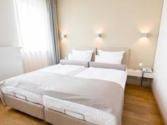 Zimmerbild 7