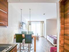Zimmerbild 3