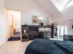 Zimmerbild 4
