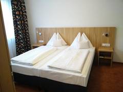 Zimmerbild 7