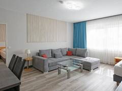 Zimmerbild 4