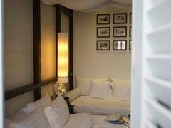 Zimmerbild 5