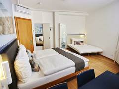 Zimmerbild 2