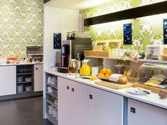 Zimmerbild 7