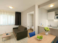 Zimmerbild 28