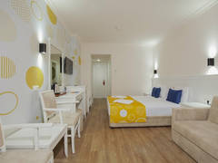 Zimmerbild 5
