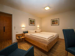 Zimmerbild 12
