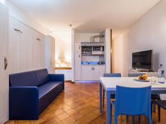 Zimmerbild 12