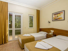 Zimmerbild 13