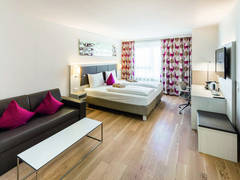 Zimmerbild 14