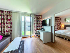 Zimmerbild 15